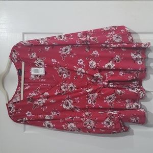 NWT TORRID FLIRAL PRINT WITH FRON KNOT SIZE 3X